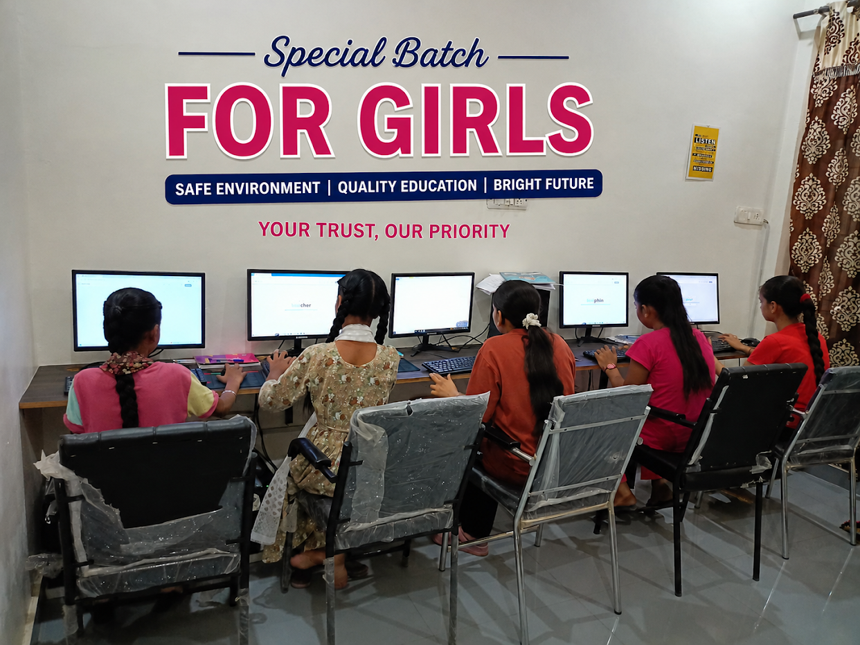Female students in computer training batch at Adhunik Institute Ludhiana